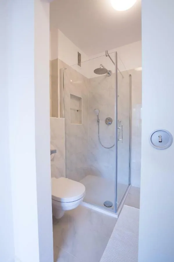 Lovely New Apartment, Central, Free Parking Salzburg Austria